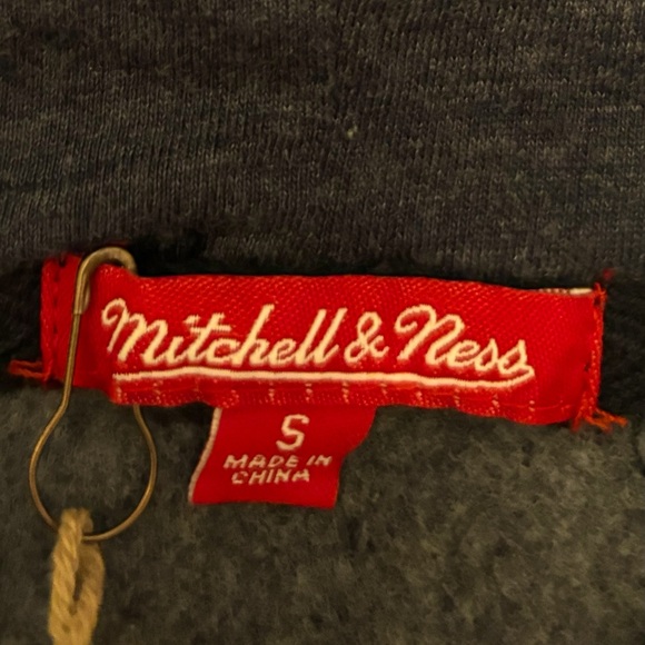 Cowboy’s hoodie women’s small - Picture 4 of 4